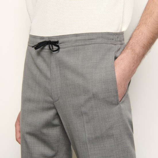 Pantalon avec un élastique à la taille Sandro Soldes Homme